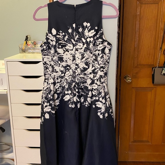 Blue with white flowers dress - Picture 3 of 5